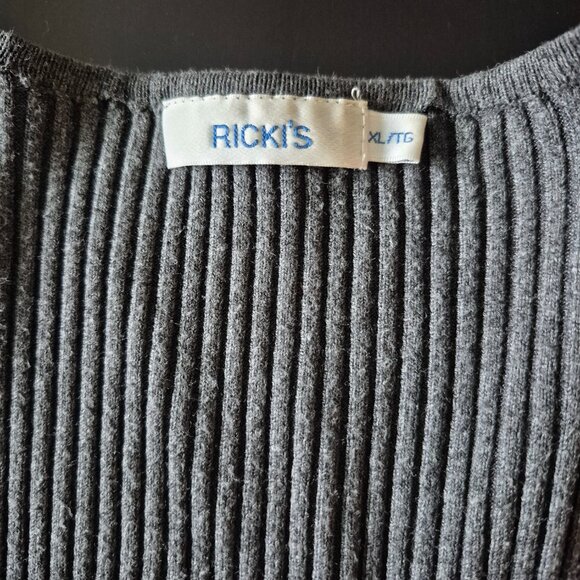 Ribbed Knit Sweater - Picture 5 of 7